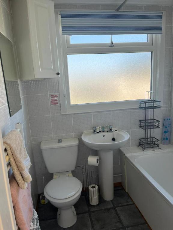 Chalet 40 Sandown Bay Holiday Centre Generous Money Off Ferry Crossings & Free Wifi Special Offer Until End Of June, September And Halloween Deals Now On ภายนอก รูปภาพ